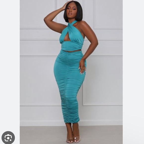 Teal Rouched Halter Top Skirt Set from Lilly’s Kloset - Picture 2 of 4